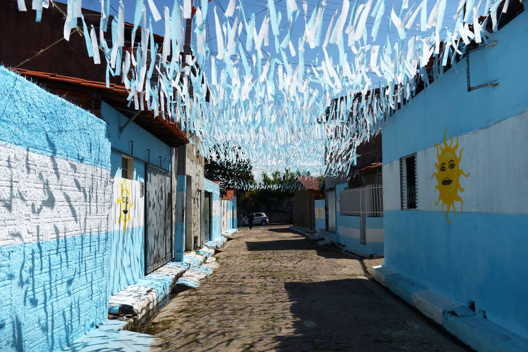 Brasileiros fazem homenagem a Argentina