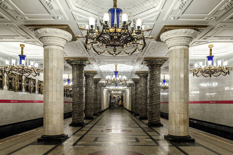 Dez estações de metrô para visitar na Rússia