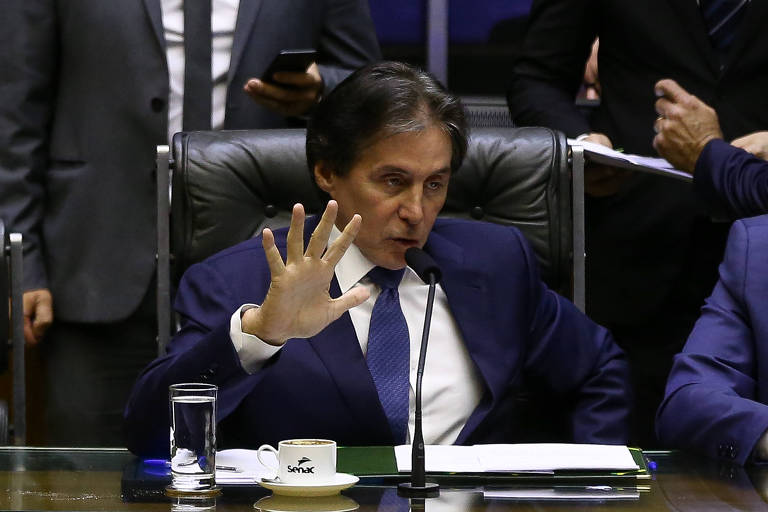 Em campanha, Eunício consegue que Senado aprove empréstimo para Ceará
