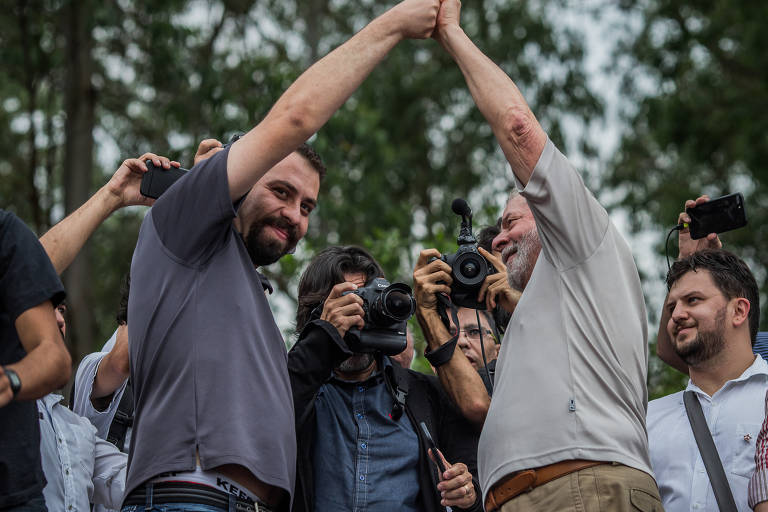 Este é Guilherme Boulos (PSOL)