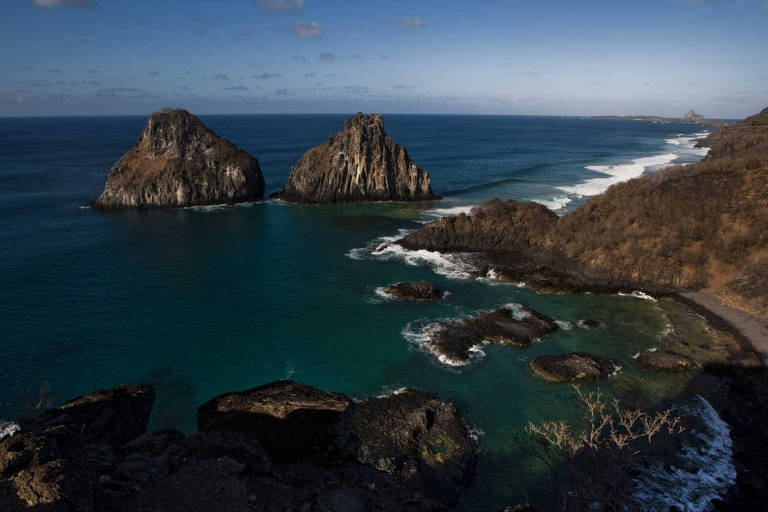 O que fazer em Fernando de Noronha além de surfar e mergulhar