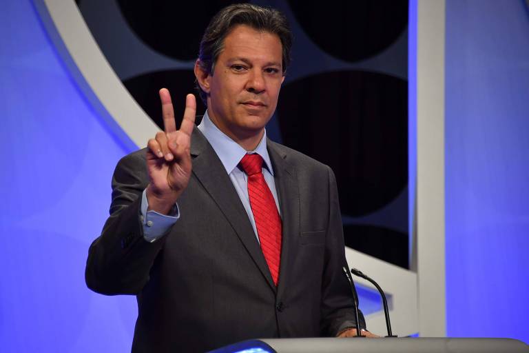 Haddad quer antecipar nome para a Fazenda se passar ao segundo turno