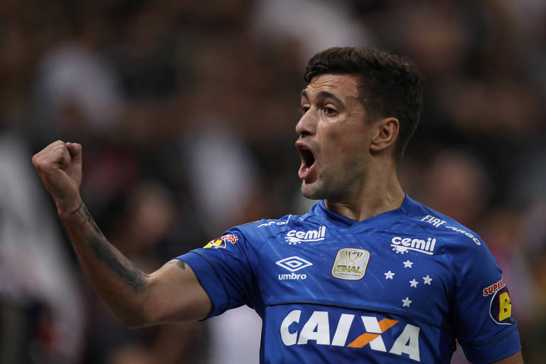 Cruzeiro vence o Corinthians e conquista o sexto título da Copa do Brasil