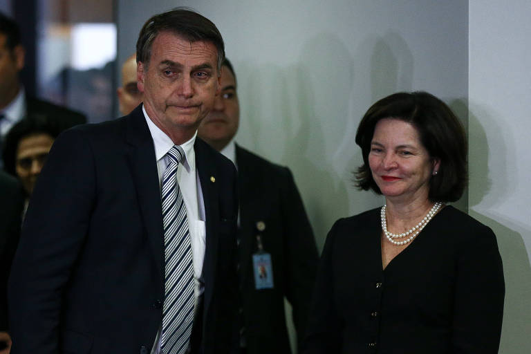 Bolsonaro diz esperar lista tríplice para decidir sucessão de Dodge na PGR