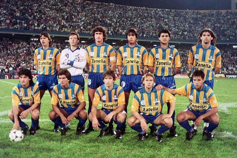 Equipe do Rosario Central, do fim da década de 80, com Edgardo Bauza como capitão