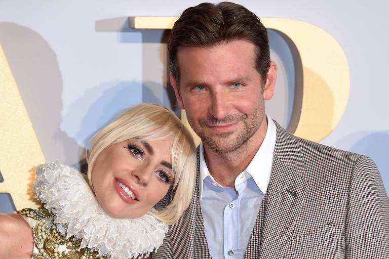 Notícia de que Lady Gaga e Bradley Cooper estão morando juntos é falsa, diz site