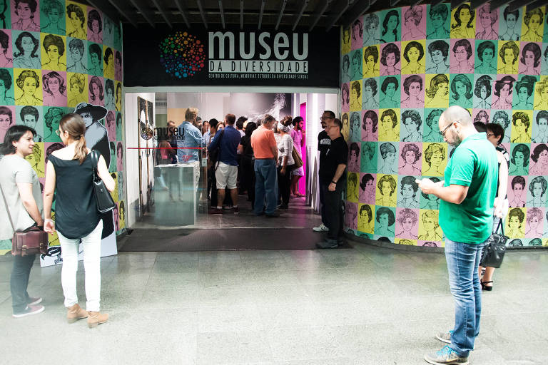 Fachada do Museu da Diversidade Sexual, localizado na estação República do metrô