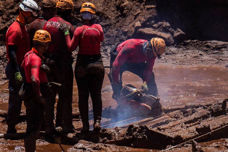 Cadete narra rotina do trabalho de buscas por vítimas em Brumadinho