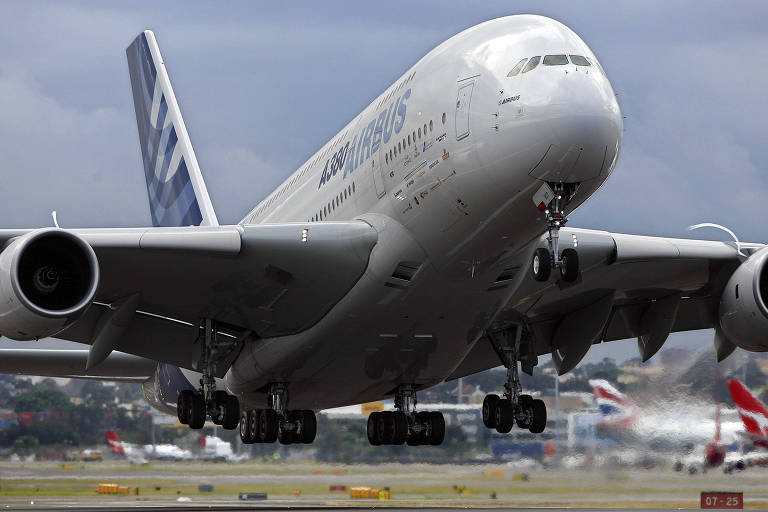 Airbus vai testar motor a hidrogênio em superjumbo A380