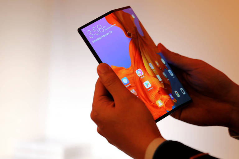 Smartphone dobrável Mate X da Huawei