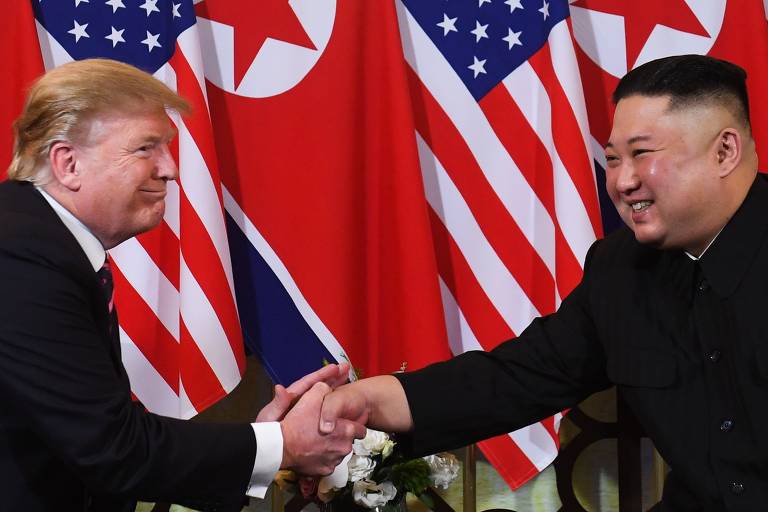 Kim Jong Un e Donald Trump se reúnem no Vietnã