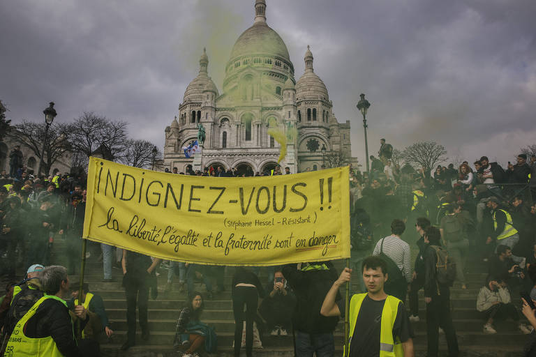 Protestos ao redor do mundo 