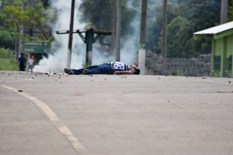 Foto que flagra morte em protesto faz repórter ser perseguido na Guatemala