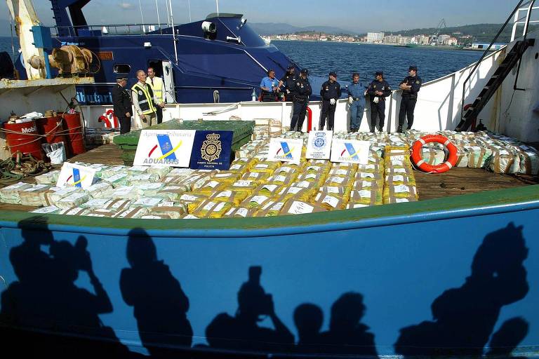 Senegal apreende 800 kg de cocaína escondidos em carros vindos do Brasil