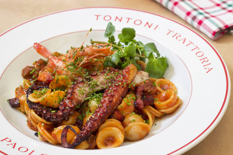 Oricchiette com frutos do mar servido no TonToni, restaurante nos Jardins que flerta com o norte da Itália