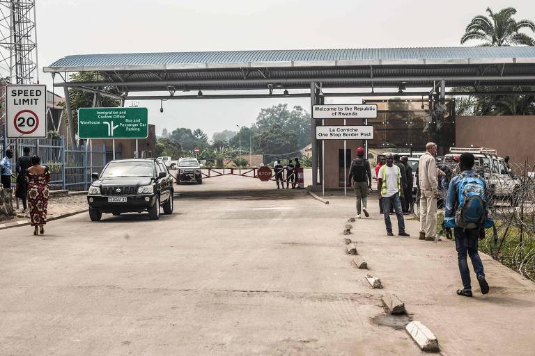 Novo caso de ebola gera incerteza sobre fechamento da fronteira de Ruanda