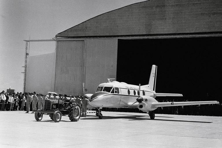 Os aviões da Embraer em 50 anos