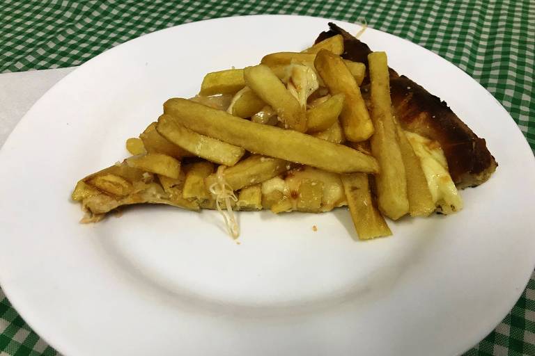 Batata frita, picanha e churrasco viram cobertura de pizza em Mogi das Cruzes