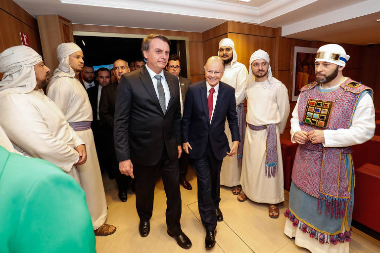 Presidente Jair Bolsonaro faz visita ao Tempo de Salomão, em São Paulo, na companhia do bispo Edir Macedo