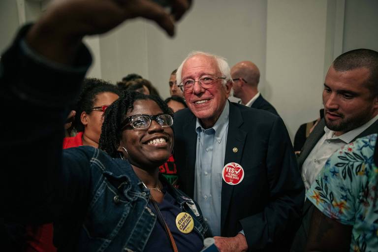 Internação de Sanders lança dúvidas sobre líderes septuagenários da corrida democrata