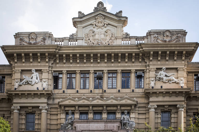  Fachada do prédio do Palácio da Justiça de São Paulo, sede do Tribunal de Justiça