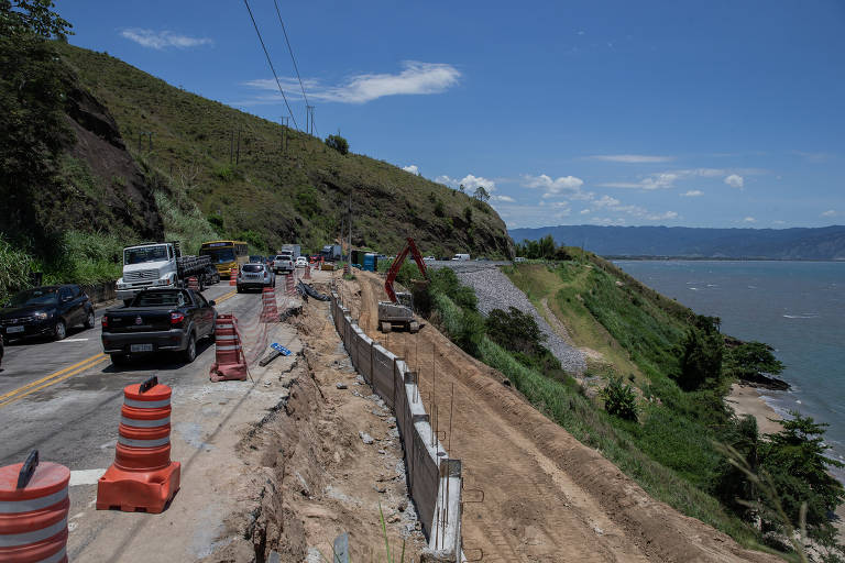 Obras na rodovia Rio-Santos