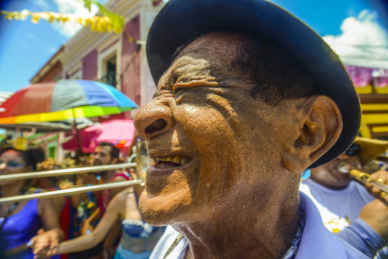 Maestro Lessa arrasta multidão em Pernambuco