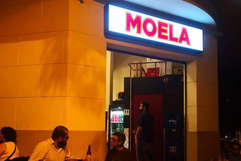Conheça o bar Moela