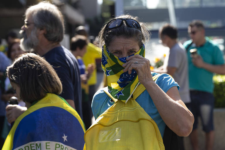 Brasil não é o único país a registrar protestos contra isolamento social