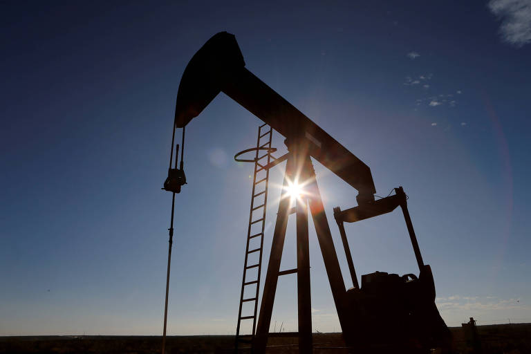 Preço do petróleo americano derrete e fica negativo pela 1ª vez na história