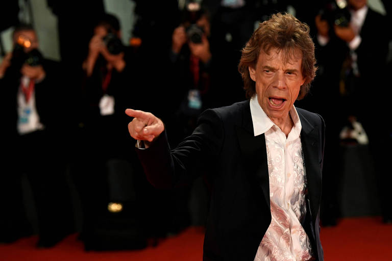 'Os Beatles nem existem mais', diz Mick Jagger ao rebater Paul McCartney