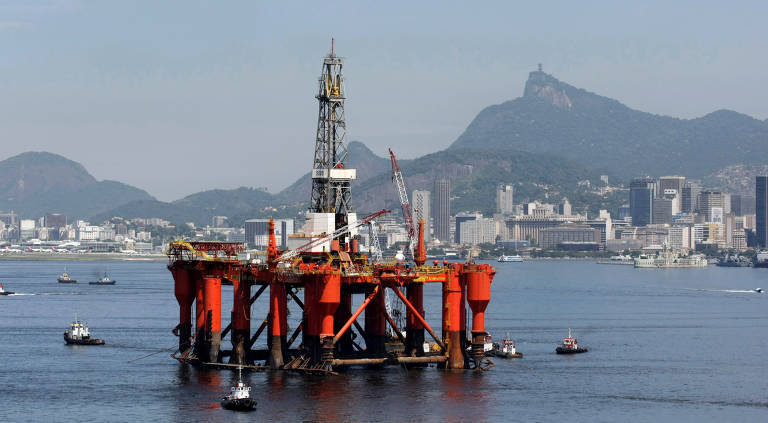 Preço do barril de petróleo derrete com a alta nos estoques