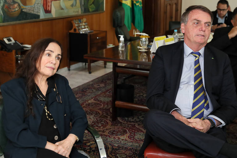 Veja fotos de reunião de Regina Duarte com Bolsonaro