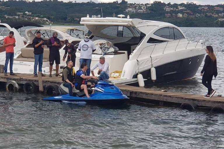 Brasília, 9 de maio de 2020. O presidente Jair Bolsonaro fez neste sábado um passeio de jet ski pelo lago Paranoá. Foto: Metrópoles