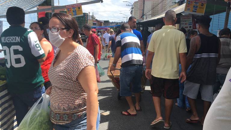 Máscaras nas periferias