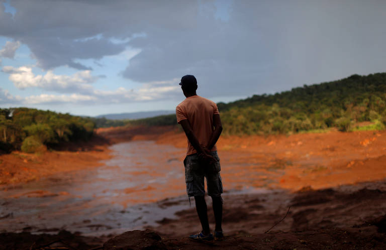 Voluntário que ajudou a salvar pessoas após o rompimento de barragem em Brumadinho, em Minas Gerais, em janeiro de 2019