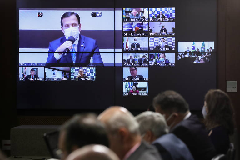 Bolsonaro e governadores participam de videoconferência; veja fotos de hoje