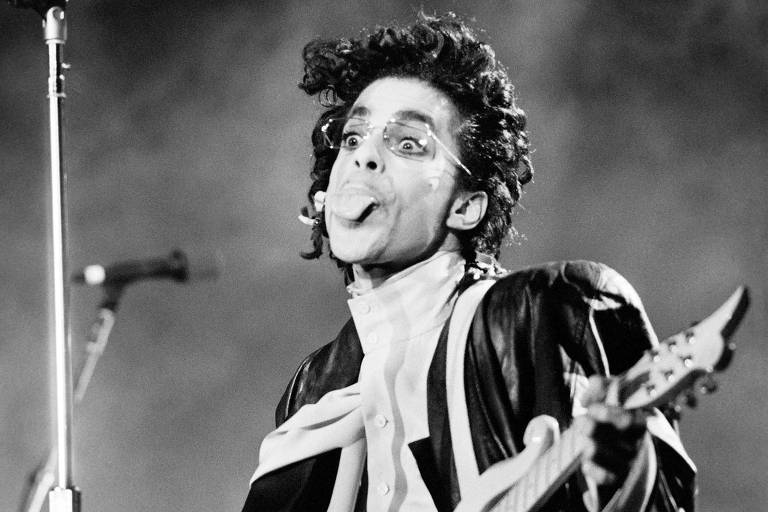 Show faz tributo a Prince, quatro anos depois da morte do cantor