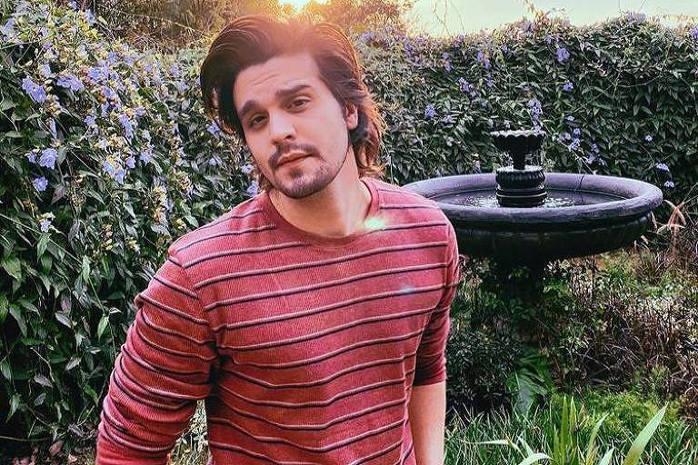 Luan Santana reúne família e amigos em novo projeto musical gravado em seu sítio