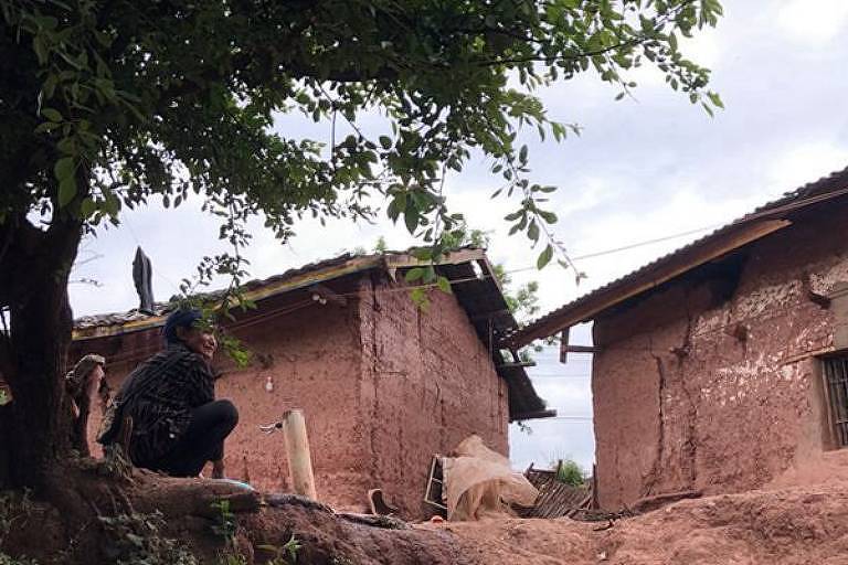 casas com paredes de barro