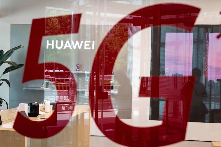 França deve banir equipamentos chineses de 5G em 2028