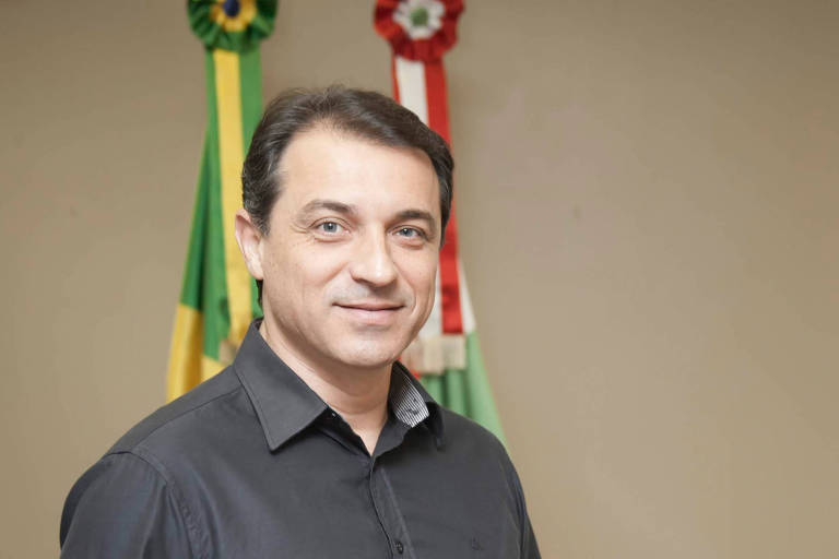 O governador de Santa Catarina, Carlos Moisés, que disputa a reeleição