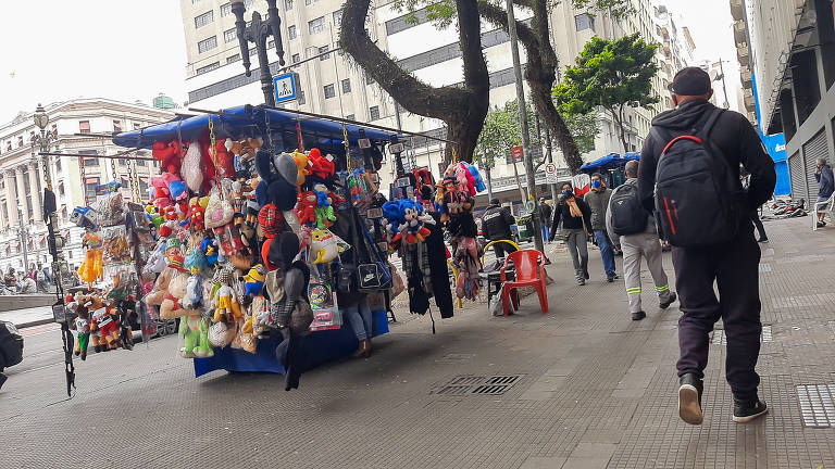 Ambulantes enfrentam a Covid-19 nas ruas de São Paulo