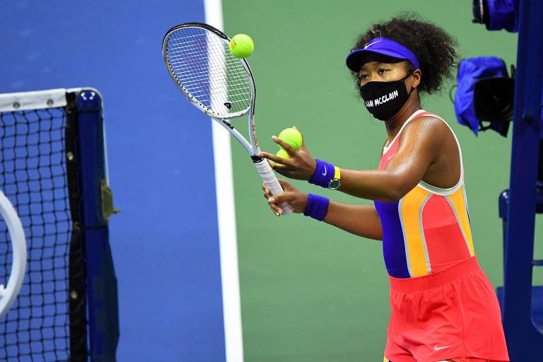 Osaka começa US Open firme na quadra e nas mensagens antirracistas