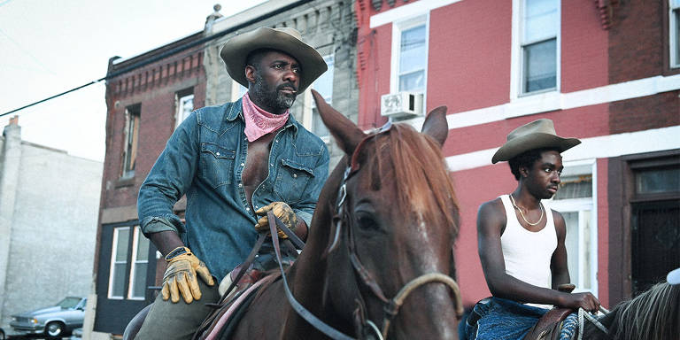 Idris Elba e astro de 'Stranger Things' são caubóis urbanos no Festival de Toronto