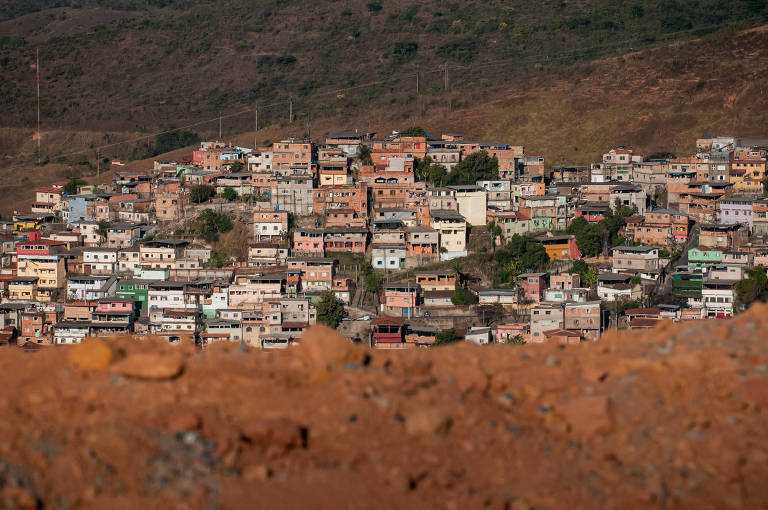 IR explicita vantagem de servidores e desigualdade