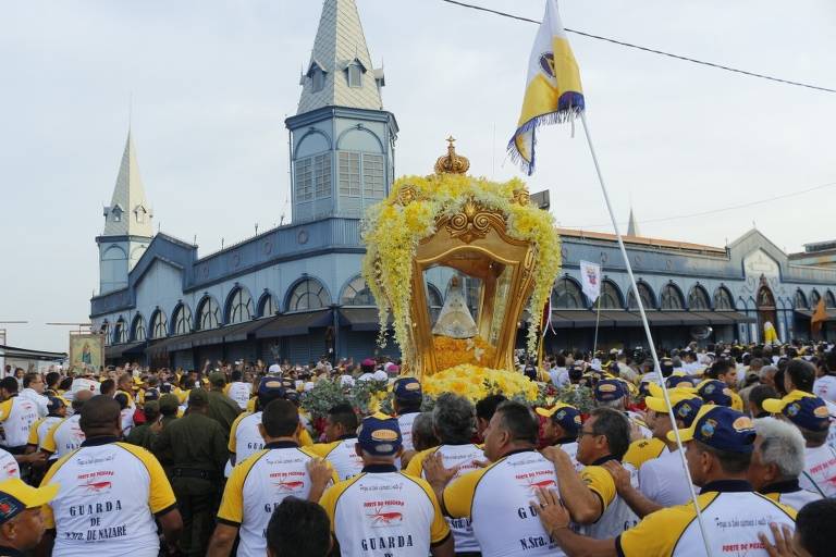 Veja imagens da procissão do Círio de Nossa Senhora de Nazaré, em Belém, em 2019