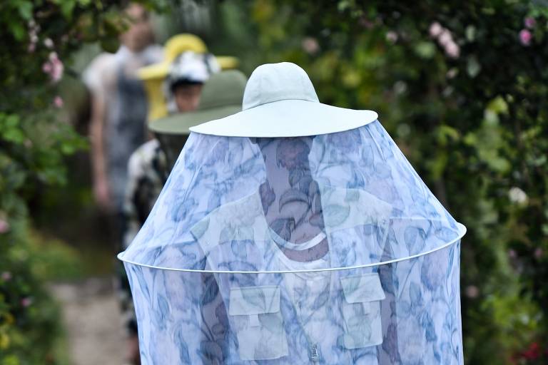 Veja imagens dos desfile das principais grifes nas semanas de moda em Paris e Milão