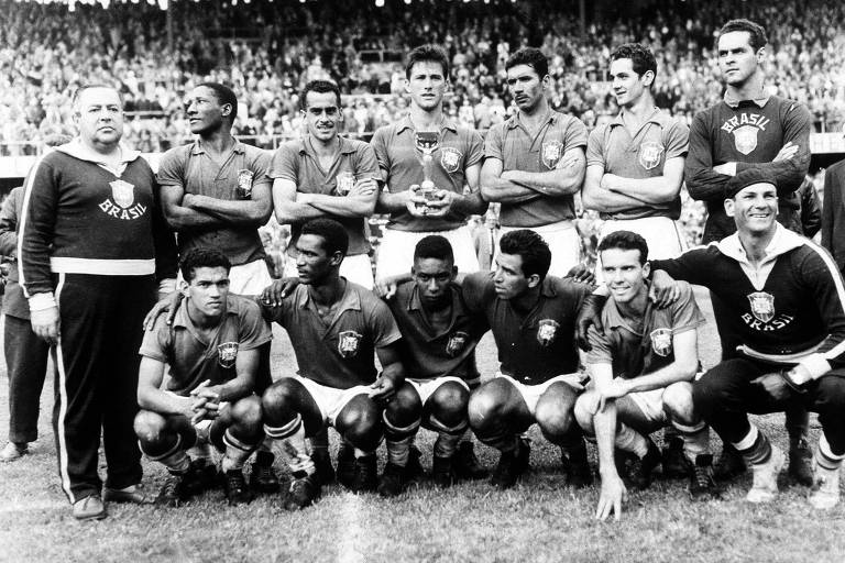 Foto da exposição '60/30 - Conquistas do Futebol Brasileiro', no Sesc 24 de Maio