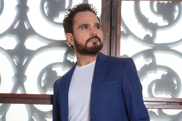 Apresentação gospel de Luciano Camargo vira especial de fim de ano da Record